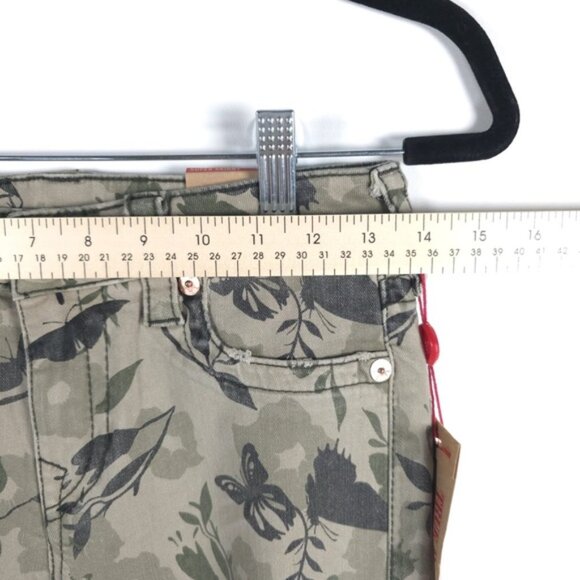 NWT TRUE RELIGION GARDEN CAMO SUPER SKINNY Distressed‎ Mid Rise Jeans Size 27 - Picture 8 of 16